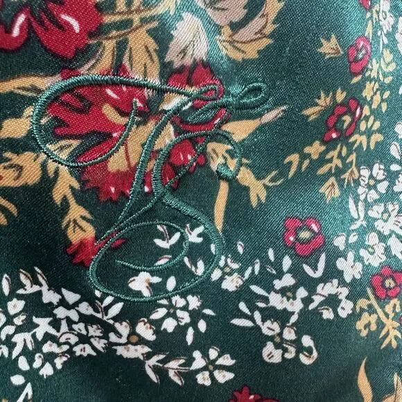 Vintage Gold Label VS Green Floral Satin Nightshirt Robe Quilted Collar (P)